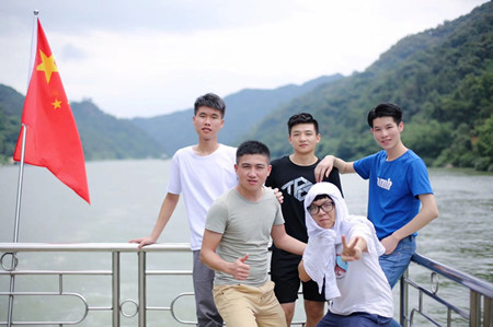 APP軟件開(kāi)發(fā)公司夏日清涼之旅