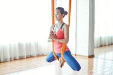 每日瑜伽app開(kāi)發(fā) 真人同步課程