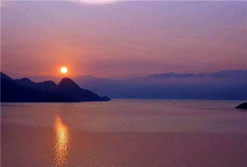 部門(mén)湖南小東江游記