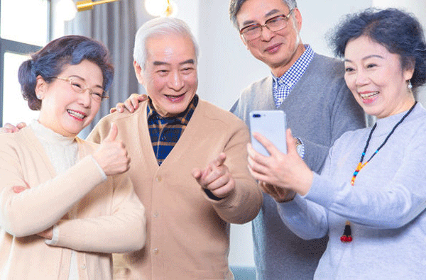 養老服務(wù)app開(kāi)發(fā) 深入社區-企業(yè)app定制開(kāi)發(fā)廣州酷蜂科技